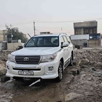 لانكروز 2009 محدثه 14  مكفوله كفاله عامه منه ضربه  6v مكاني بغداد معام...