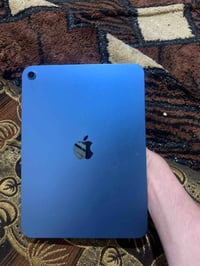 آيباد برو ١١ • ١٢٨ • بطارية ٩٤٪