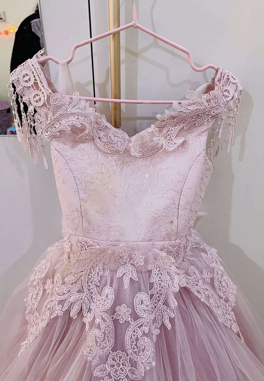 فساتين مناسبات للبيع عمر (٥ الى ٧ سنوات )حسب جسم البنوته  ملبوسات مره وحده فقط التواصل عالخاص


**إذا كنت صاحب هذا الإعلان وتريد حذفه لأي سبب، رجاءا أرسل رسالة إلى الدعم الفني**