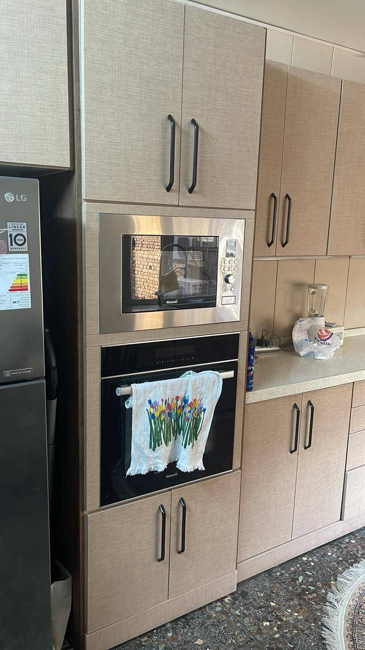 مكلف بالنشر للبيع 
بغداد الحارثية 
الرقم 
***********
