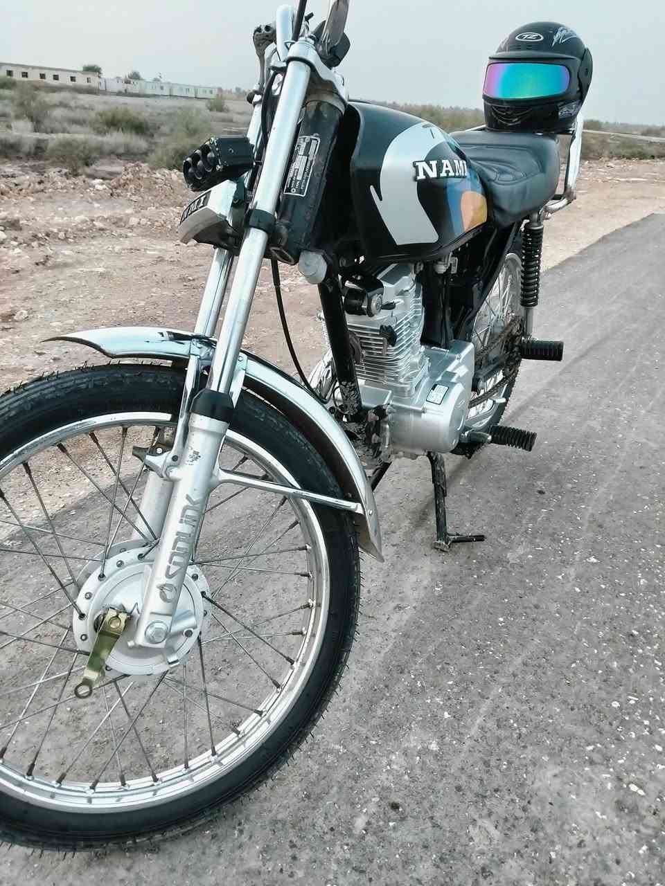 السلام عليكم ورحمة الله وبركاته 
دراجه نامه تعمير 25كله
شاصي تايكر موديل 22
دراجه خير من الله محرك ناعم سرعه خرافية وحلوه
أوراق سكنر تصير رقم بس تكلف   محرك ما مفتوح ولا برغي 
السعر 650 وبيها مجال للشراي مو يتعبني
‏ *********** ‏
مكاني ديوانيه متواجد عل فيس واذا تريد اتصل واستفسر
