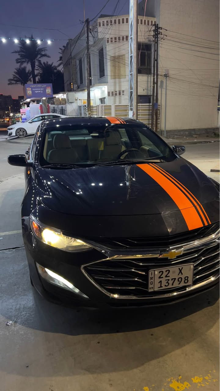 يا الله بسم الله 
ماليبو موديل 2023 LT للبيع او للمراوس باقل 
مواصفاته معروفه 
بصمه تشغيل عن بعد بصمه أبواب بصمه صندوك 
شاشه رادارات داتا شو تحديد مسار مانع تصادم 
قطعتين تبريد شاشه سايد بيريد بصمه كشنات جلد ابيض اوفايت دوشه شغل درجه اولى وكشنات تدفئه 
أضافه لد شمسي ناصي وعالي ثلجي ❄️ 
حادثه 
السياره قطعه وحده صبغ جاملغ مبدل ومصبوغ ومكانين بارد كد اصبغ 
السياره ايرباك كله سستم بدون لغد ولا شاصي ولا دواخل 
تخم تاير تايلندي جديد مبدل اوياله رياضي حجم 18 
السياره مرتبه وحلوه شوفت عينكم لونه كحلي او نفطي ماشيه ٥٢ الف فقط معروضه للبيع او للمراوس 
بسعر 141
وبيه مجال ان شالله 
مكانه  بغداد الدوره او حي الجامعه 
*********** بغداد, العراق
