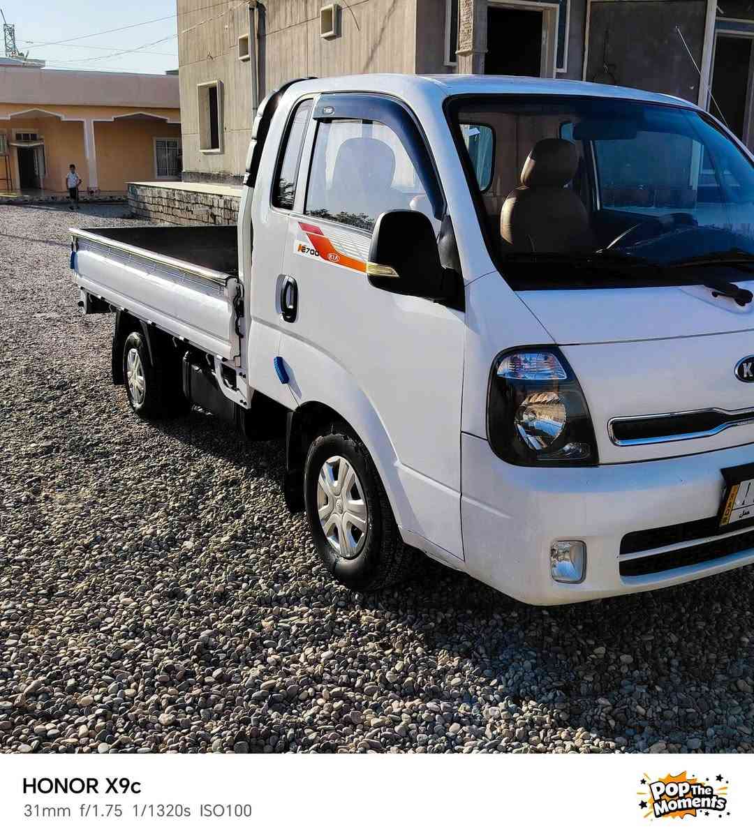السلام عليكم كيا 2700 موديل 2018 رقم صلاح الدين تحويل شرط شاصي شرط طخم تاير جديد صبغ مابيه شرط كهربائيات كلها شغاله تبريد ثلج سياره بلاديه مكفوله كفاله عامه سعر عل خاص *********** يرهم مراوس ب كيا  اي موديل
