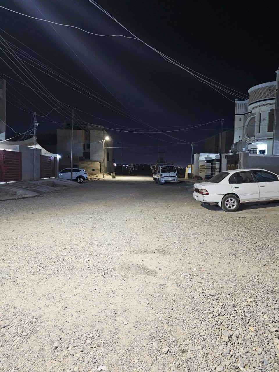 دار للبيع الديوم منطقة ال14الف خلف اسواق الزوبعي مباشر مساحه 150متر وجه 5نزال 30 طابقين غرف نوم 4 وصاله عدد 2ومجموعه صحيه عدد 3ومطبخ واستقبال وكراج نضام دكتات بناء حديث السعر المطلوب 95وبي مجال للاتصال والاستفسار ***********
Dhafer Alnaseri 
ابوعبدالرحمن الدليمي 
أو مراجعه مكتبنا الكائن الديوم شارع 60 مقابل الجامعه الاهليه مكتب قتيبه للعقار
