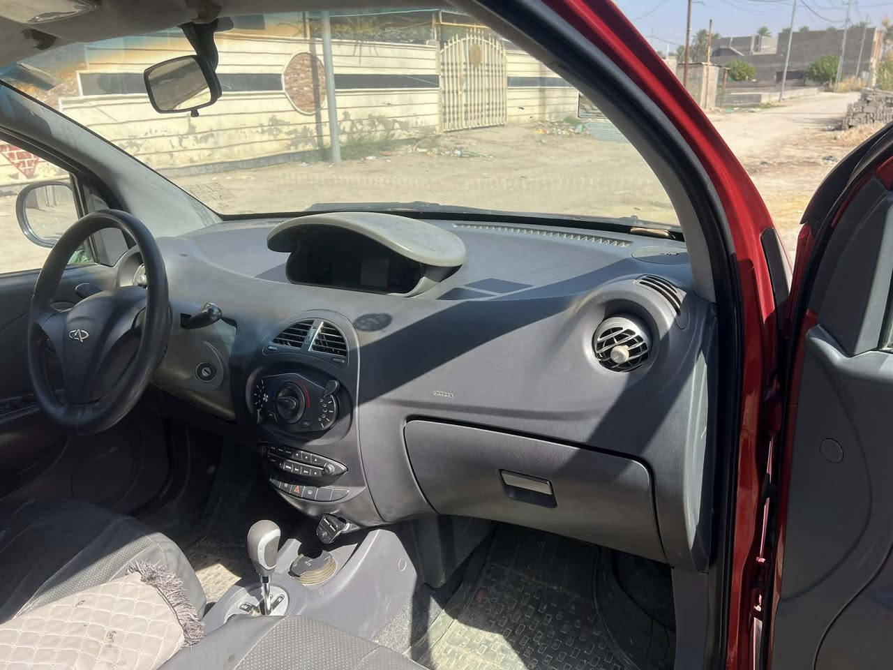 شيري X1  2014  
تبريد وتدفئة شغالات ماسحات جدد تايرات 4 قبل كم شهر بدلناهن داخلها كلش نضيف وحلو 
السيارة طلعناها من ادامة عامة مي راديتر زيتي 
دسكات بريك امامي وخلفي جدد 
دهن السيارة جديد كل 5000 كم نبدله بنزين كله محسن  رقمها بابل سنوية صالحة لغاية 2029  مكانها كربلاء اي استفسار ثاني الخاص مفتوح


**إذا كنت صاحب هذا الإعلان وتريد حذفه لأي سبب، رجاءا أرسل رسالة إلى الدعم الفني**