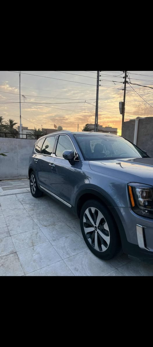 @السلام عليكم كيا تيلورايد موديل ٢٠٢٢ مواصفات EX تبدل باب وجاملغ نفس الون بدون ايرباك رقم بغداد  فتحه كشن منفصل  تبريد كشنات رادارات حساسات 
رقم *********** صورت الحادث مرفقه معى الصور       السعر 250$
