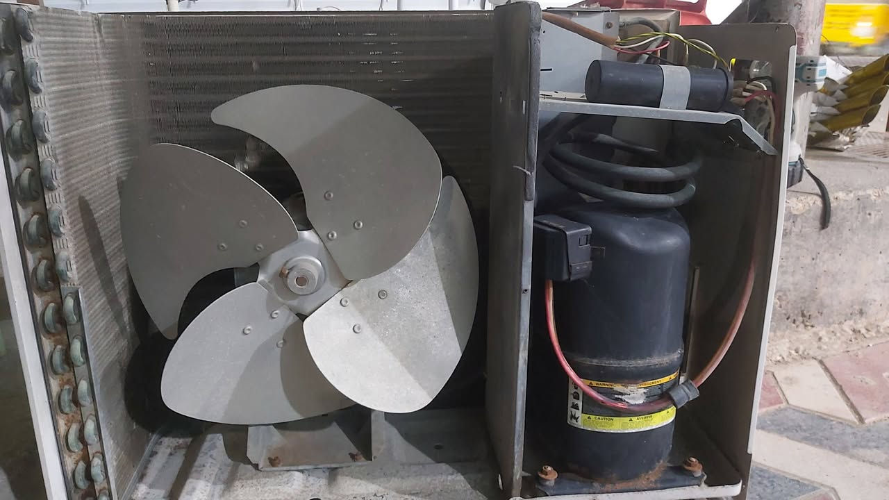قطعة خارجية نوع جنرال الاصلي استعمال جدا قليل


**إذا كنت صاحب هذا الإعلان وتريد حذفه لأي سبب، رجاءا أرسل رسالة إلى الدعم الفني**