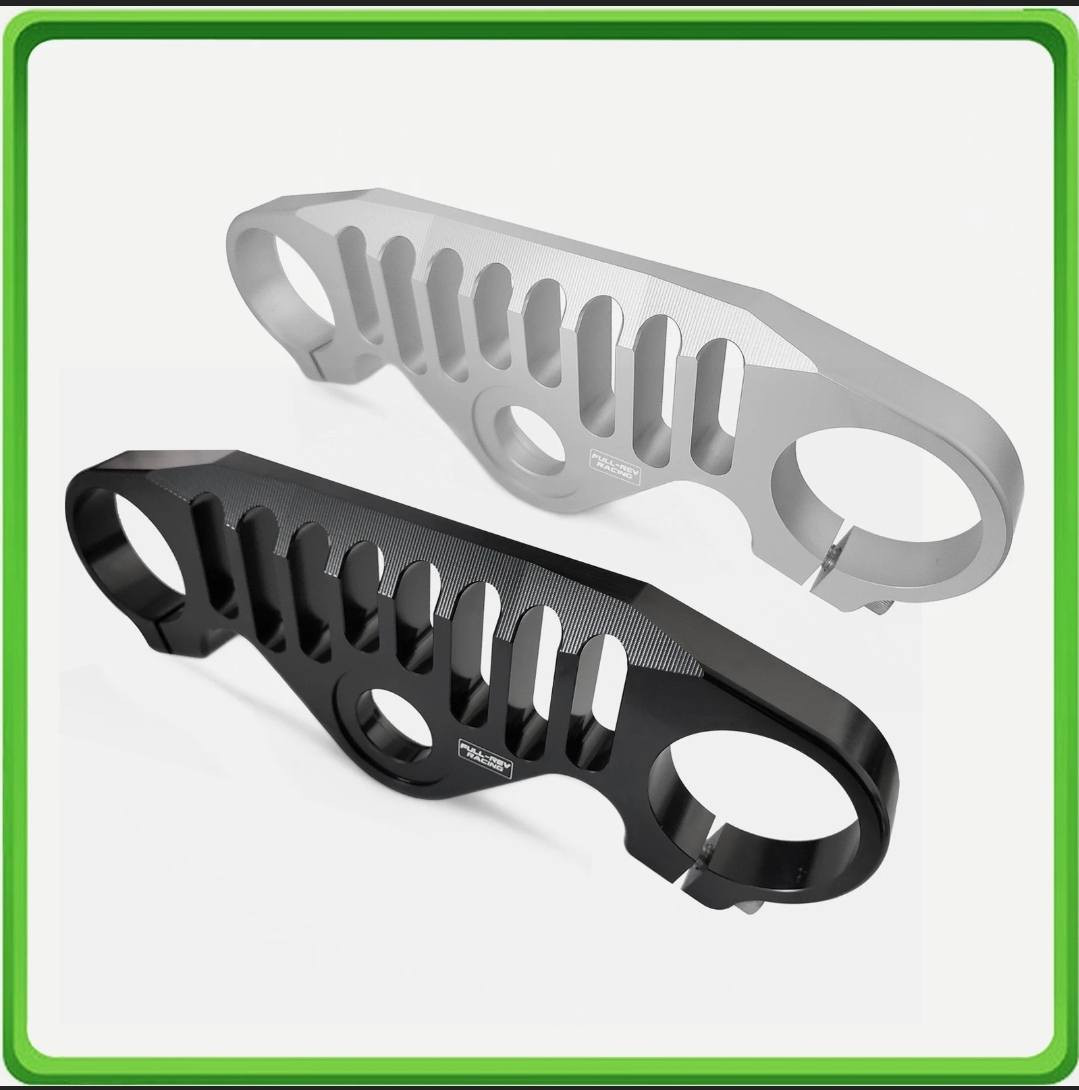 ركبه ستيرن ياماها تزويد 
Yamaha R1 2015-2025
السعر ٢٠ الف


**إذا كنت صاحب هذا الإعلان وتريد حذفه لأي سبب، رجاءا أرسل رسالة إلى الدعم الفني**