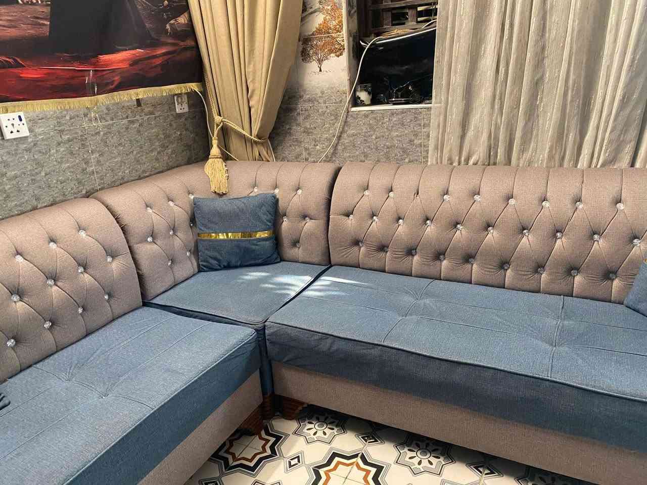 السلام عليكم عندي هذا الديوان ٩ مقاعد سعره ٢٥٠


**إذا كنت صاحب هذا الإعلان وتريد حذفه لأي سبب، رجاءا أرسل رسالة إلى الدعم الفني**