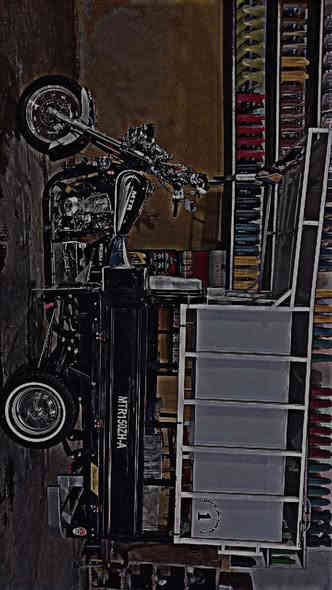 سلام عليكم. ستوته.( MTR) مديل 21وطالعه من الوكيل بل2023. رقم انكليزي  محرك جديد قبل شهرين شاده كير بوكس حجم. 200.باتري سياره تايرات جددد محجر تعمير جديد الستوته نضافه وتعديل عل اخير.  ماعايزه  برغي ابيعه كامله هيه ونجومها وغراضه برغي مينشلع منه  وشوفت عينك الستوته احله من الصوره. سعره 3ملايين/
وعيد وكرر الستوته نقص مابيه وحته سبير هديه  انطيك وياها متواجد خاص. وهاذه رقمي للتصال ***********/امكاني نجف حي النصار  تواصلو وياي وبيكم خير وتدللون ✨
