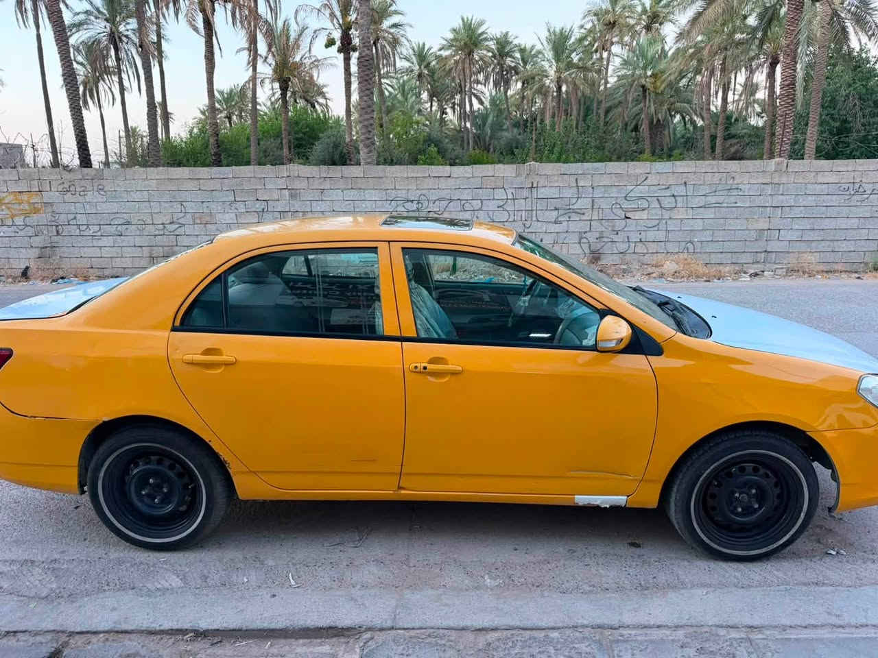 بي واي دي موديل 13مكينه هوندا ياباني گير عادي سنويه ساقطه داينمو باتري سلف تخم تاير كله جديد فقط باب السايق مبدل ومصبوغ شاشه كاميرا فتحة سلايت
تبريد ثلج 
سعر 45 وبيها مجال للشراي 
مكان سياره ديالى خانقين 
مكلف بلنشر هذا رقم صاحبه 👇🏼
***********

