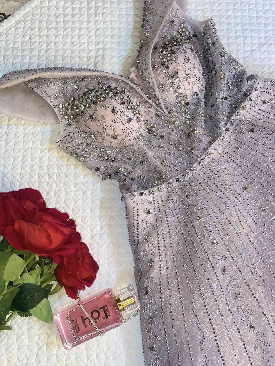 مرحبا بنات
فستان للبيع يلبس ٣٨-٣٧
بسعر جدا مناسب ٣٠ الف 
جديد مملبوس بس شكم مره 
العنوان ديالى -الحديد 
تواصل خاص


**إذا كنت صاحب هذا الإعلان وتريد حذفه لأي سبب، رجاءا أرسل رسالة إلى الدعم الفني**