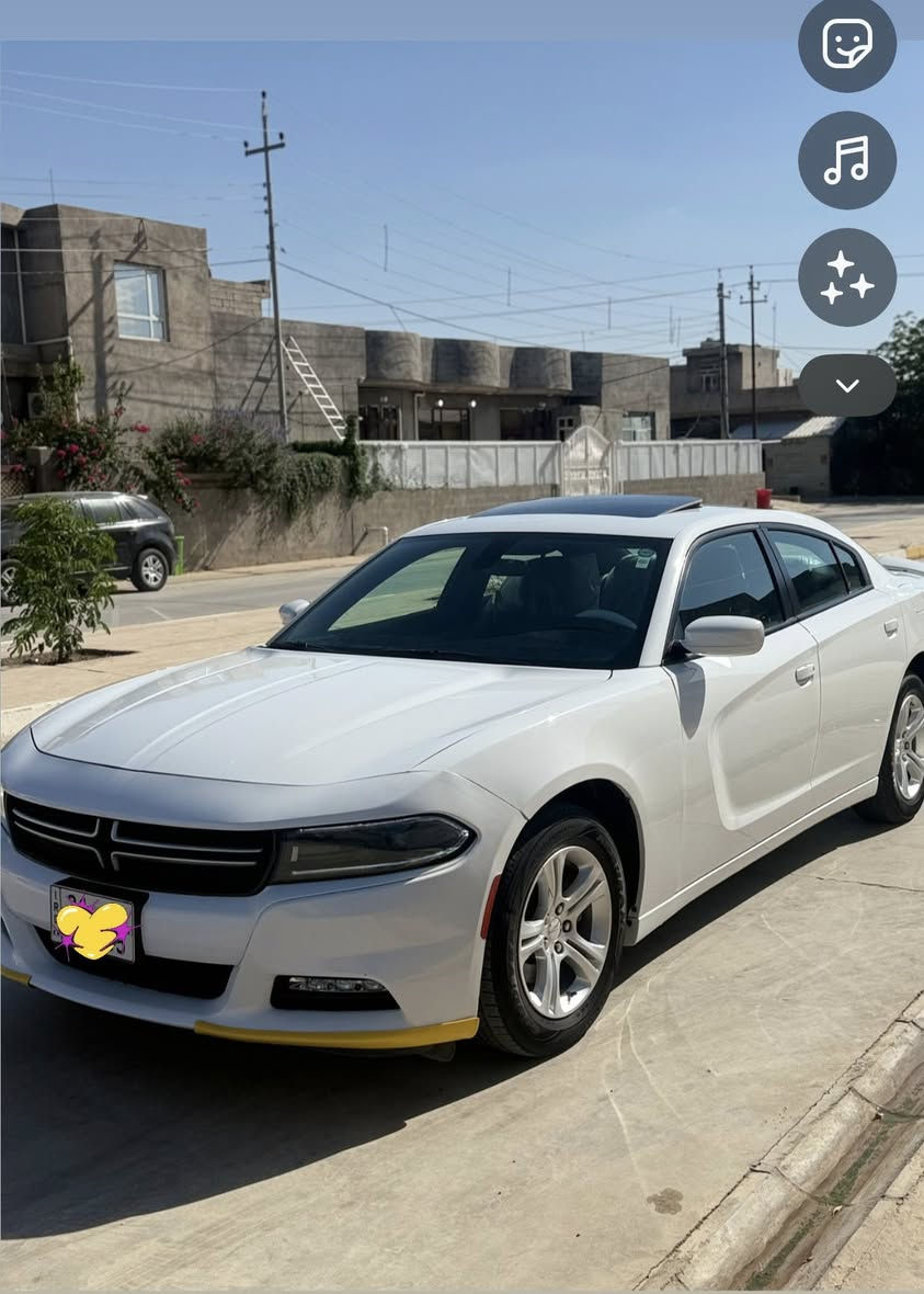دوج جارجر 2022 SXT PLUS 
لون ابيضّ
سياره كلين تايتل بدون صبغ وا تبديل
ماشي 60ميل شرط الفحص 
سلايد 
جلد
بصمه 
رادار بلمري 
نقطه عمياء 
تشغيل عن بعد 
لايتات زينون 
كرسي سايق كهرباء 
حساسات خلفيه : كامره
سياره جديده 
رقم سليمانيه جديد 
العنوان ديالي خانقين 
***********
