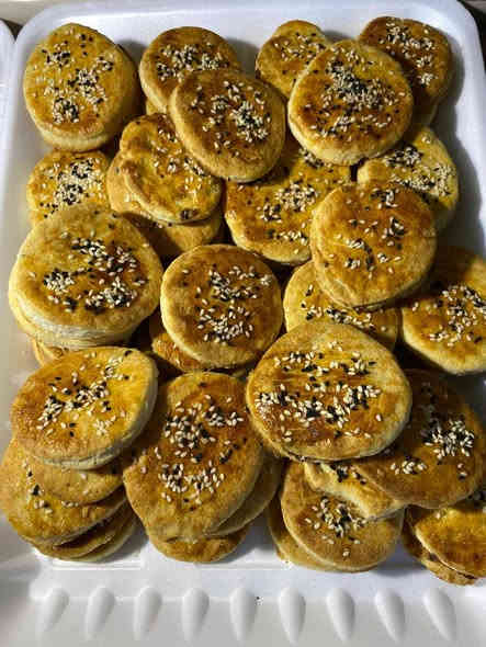 السلام عليكم بيج طبخ بيتي 

يتوفر جميع انواع الكبب والفطائر والاكلات الشرقية ومستعدين تجهيز كافة المناسبات والاسعار مناسبة 

العنوان بغداد الامين الثانيه 

الحجز والاستفسار على هذا الرقم.   ***********
