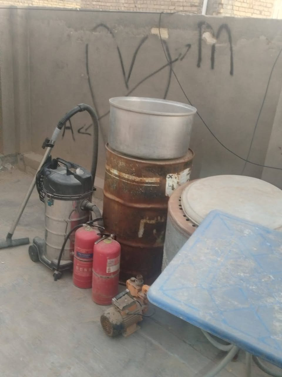 للبيع غراض بيت


**إذا كنت صاحب هذا الإعلان وتريد حذفه لأي سبب، رجاءا أرسل رسالة إلى الدعم الفني**