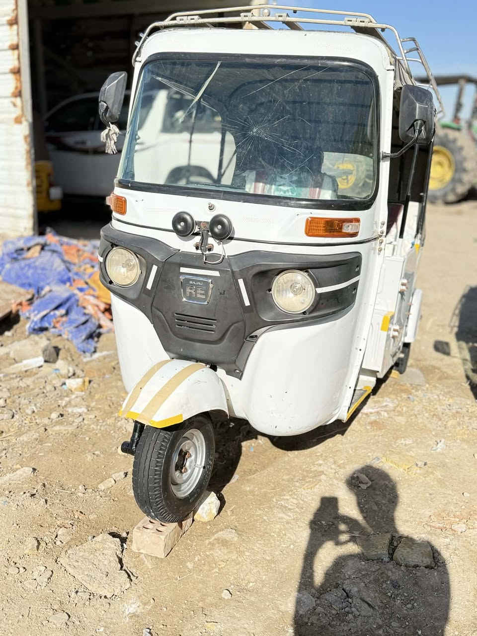 سلام عليكم تكتك للبيع موديل 21 شهر 12 رقم وسنويه مكفوله من صبق ومعجون مكاني ناصرية نتصل وأنه خادم ***********
