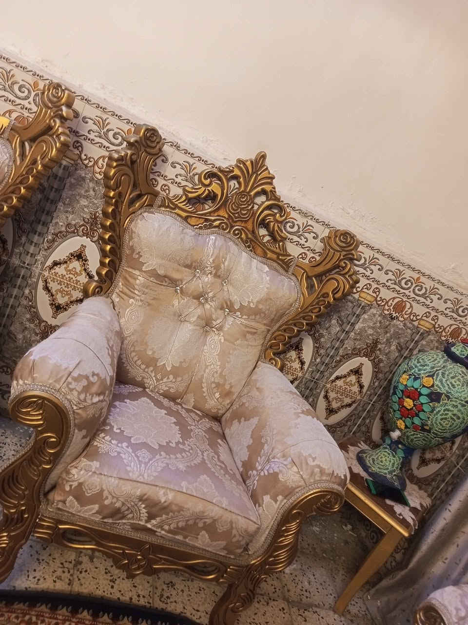 تخم زان ايراني عشر مقاعد نظافه فول مابي اي ضرر لسعر 450بي مجال بسيط مكان مشتل شارع لمطبك *********** بغداد, العراق
