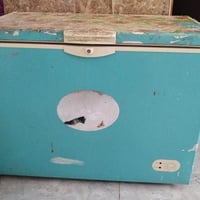 مجمده ١٨قدم • ثلاجه ٢٨قدم • كسر زغير