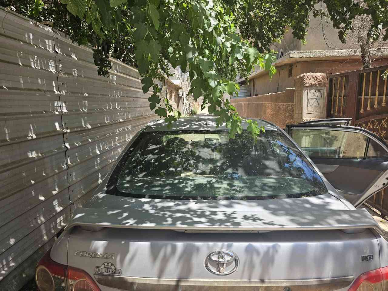 السلام عليكم عندي سياره كورلا ٢٠٠٩ محدثه ٢٠١٣ سياره نظيفه تبريده جديد منظومه كامله ومكينه نظيفه محرك نظيف تخم تايرات جديده حادثه بس دعاميه اماميه وارده امريكي لونه سلفر بيه جراد بالبنيد والقماره مابيه اي صبغ ماشيه ١١٤كم مكاني بغداد قرب جسرالمثنى للتواصل على رقم *********** السعرالمطلوب ١١٥ مااريد مراوس بس للبيع
