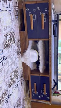 ميز شاشة • ديكورات