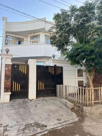 كل طابق مستقل • ١٢٥م • خلف جامع ياسين