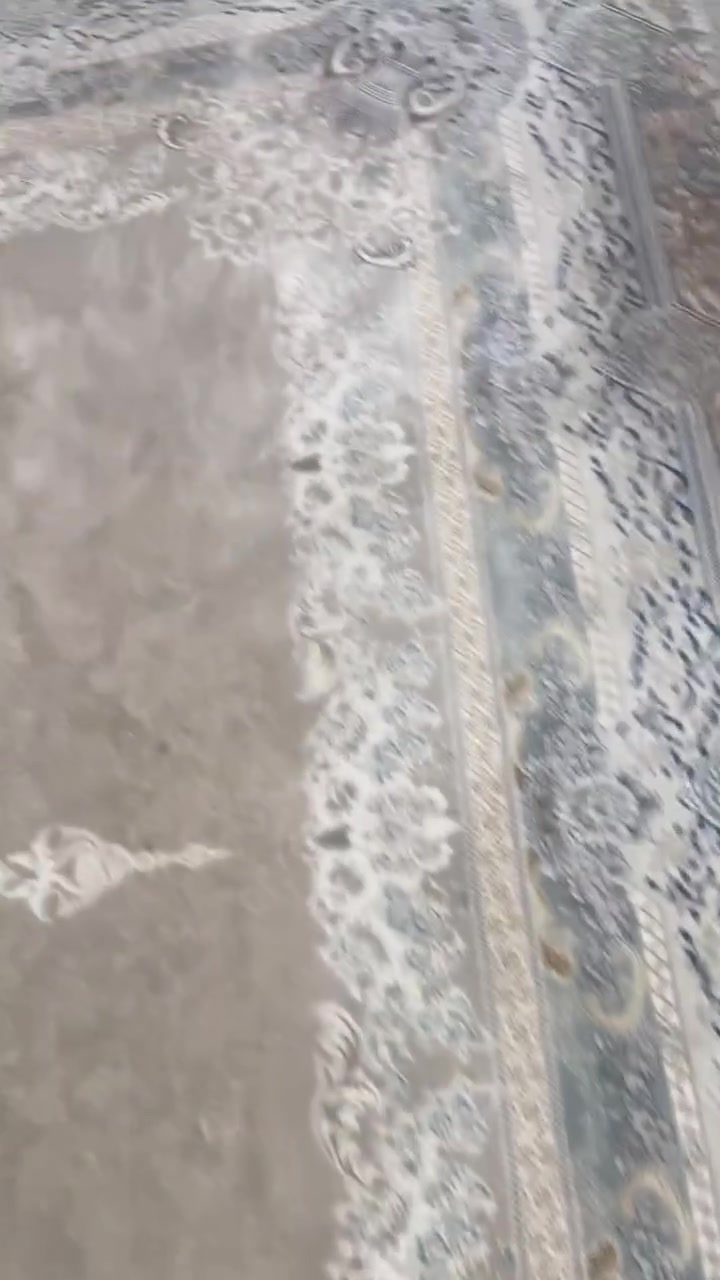 سلاوفەرشەئێرانیە 1200شانە 3/4سئ بەجوارە لە هەولێر زۆرتازە بۆفرۆشتن ***********
