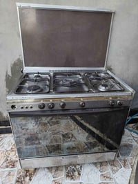 طباخ كريازي • نظيف • بحاجة تصليح بسيط
