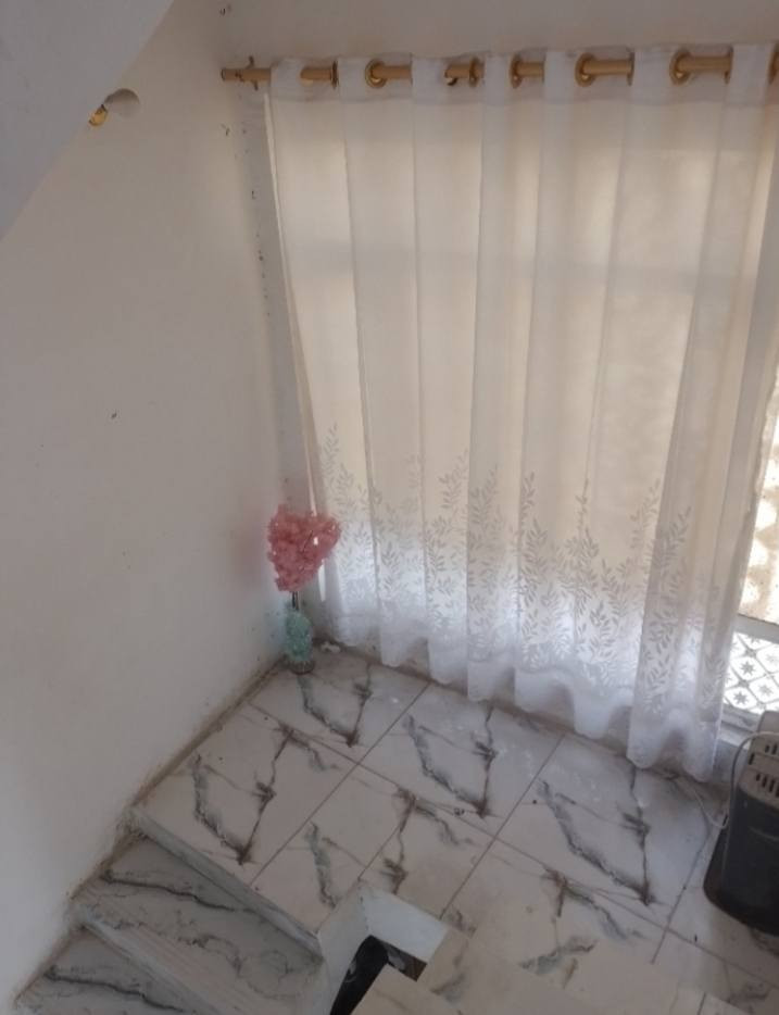 بيت للبيع ١٤٠م ركن مسلح طابقين اور الثانيه مطلوب للاسكان ٦٧للاستفسار ***********
