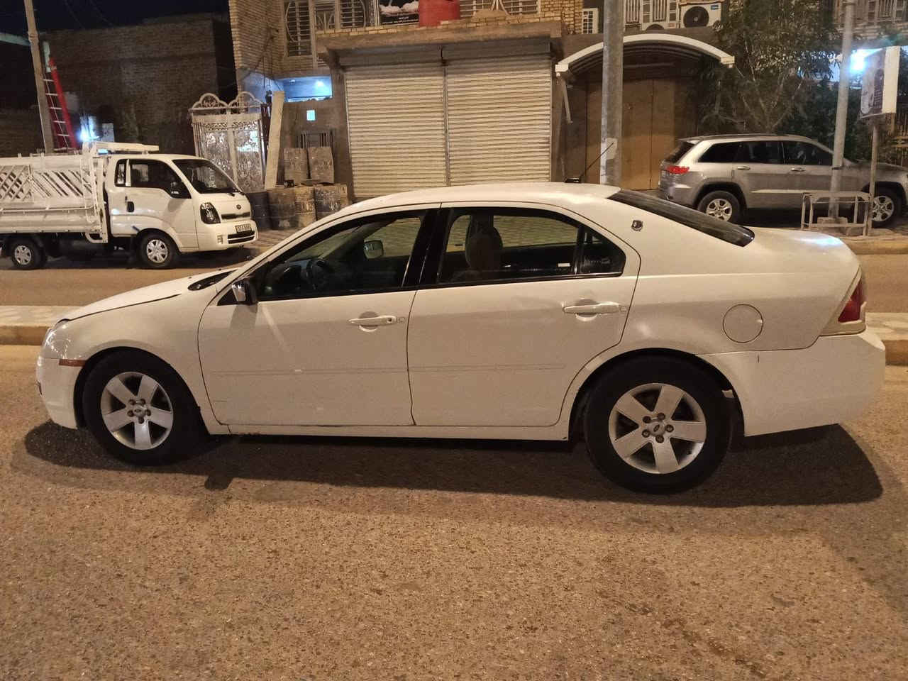 فورد فيوجن موديل 2008 وارد امريكي مكينه 2500 كير ومكينه مكفولات هسه بدلتهن ضفيره هسه مبدلها سنويه صاقطه رقم ميسان ضررها خشم البنيد فقط السعر 50 وبيها مجال قليل ‭٠٧٨٠ ١٤١ ٢٥٧٩‬صاحب السياره
