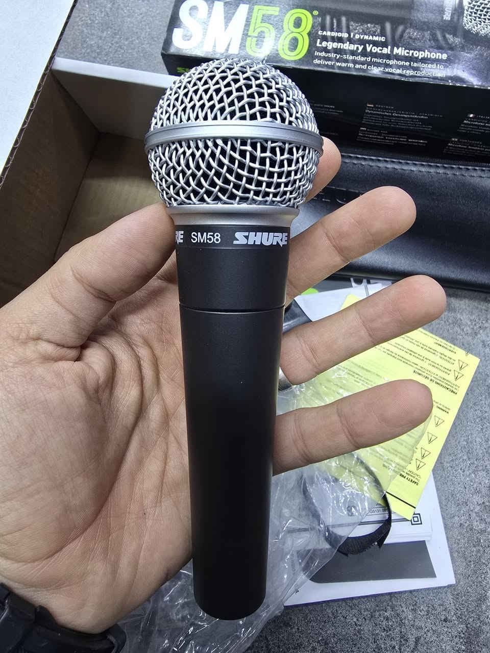 مايك شور SM58 صنع مكسيكي باقي التفاصيل بالمنشور 50 مع التوصيل


**إذا كنت صاحب هذا الإعلان وتريد حذفه لأي سبب، رجاءا أرسل رسالة إلى الدعم الفني**