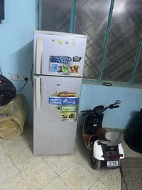 ثلاجه حجم ١٠ • دراجه شحن أطفال • لحد ٦ سنوات