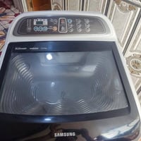 غساله للبيع اوتماتيك من شركه سامسونك نضيفه وشغاله السعر 350الف وبيها م...