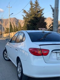 النترا • 2008 • دخان