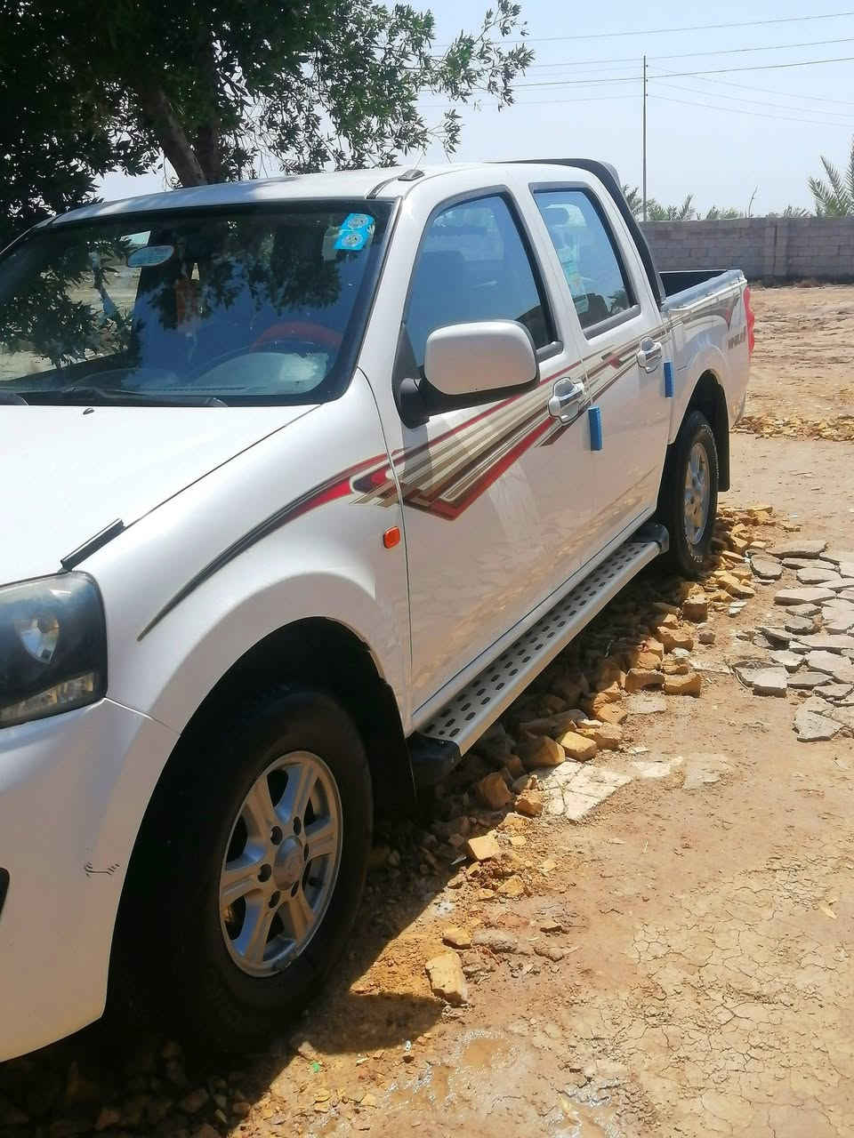 سلام عليكم للبيع كريت ويل 2019شكل 20 مكفوله كفاله عامه تحويل مباشر رقم وسط انكليزي  سنويه لل 2030 سياره مكينه كير حداديه تخم تيرات كله بل البكيت سياره دوخل تبريد شاشه حساسات كهربائيات كله شغاله سياره مال جناي وشري بيه خير ويدلل العنوان ناصريه قضاء الاصلاح رقم ***********
