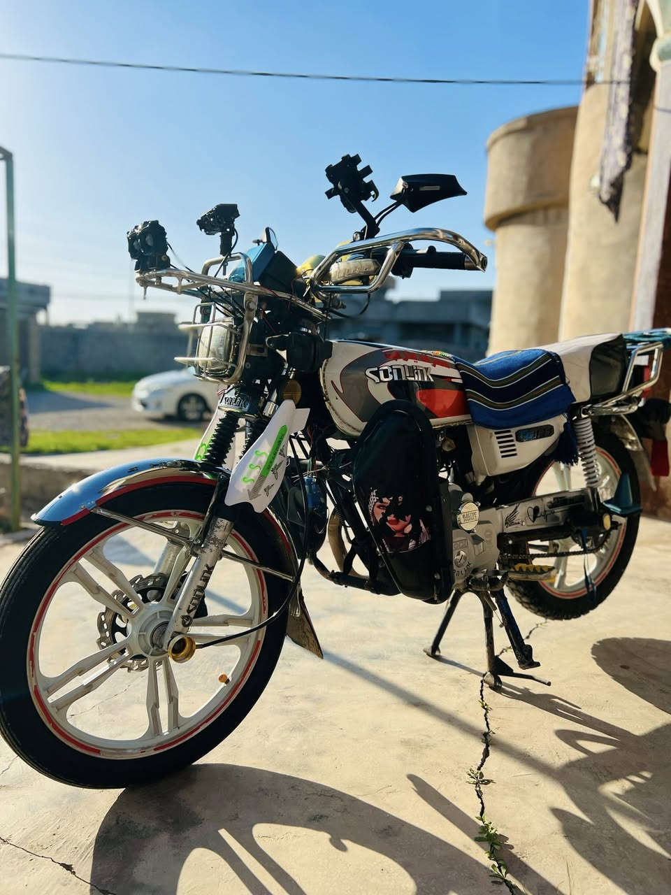 السلام عليكم مكلف بنشر❗️
دراجه سيفان 22نضافه فوول ماعايزها  شي شقل وطلع
صاحب الدراجه👇🏻
‭٠٧٧١ ٤٢٢ ٣٥١٣📞
