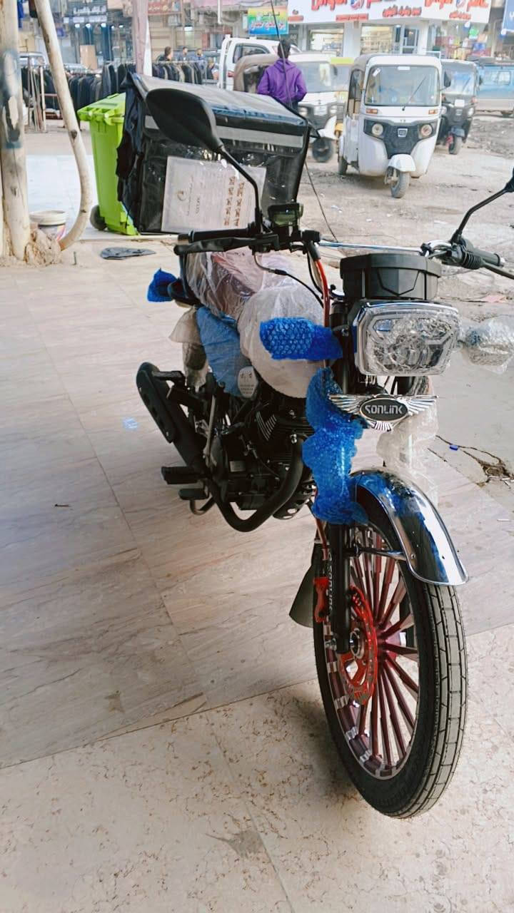 سلام عليكم دراجة سيفان للبيع صارلهة ٢٠ يوم من نازلة مكاني بعقوبة سعر خاص للاتصال علا الرقم ***********
