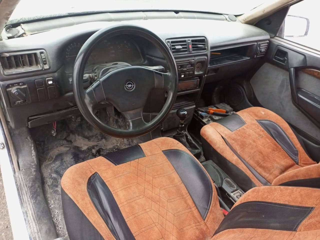 فكتره رقم ألماني كابون بانزين حجم ٢٠ سنويه عضم
***********
