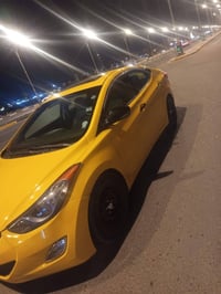 النتره 2013 مصفره غرامات هيه سعر 105 وبيها مجال رقم صاحب سياره 0771685...