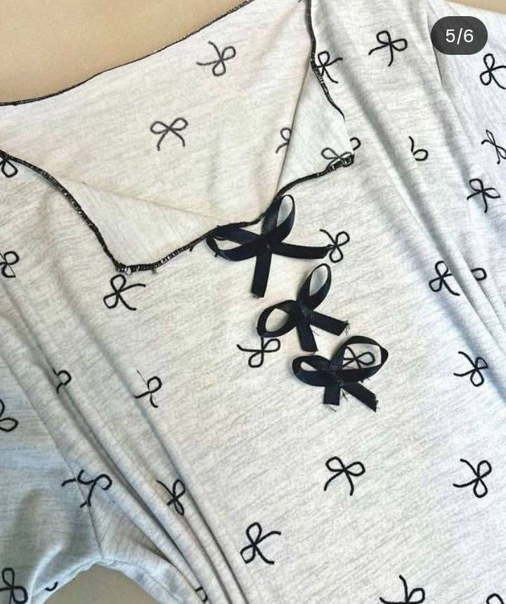 شلحه فيونكه درزن 4 الوان فري سايز ✨ 
قماش فانيلة يلبس لل80 كيلو 
https://t.me/zaya_shop3


**إذا كنت صاحب هذا الإعلان وتريد حذفه لأي سبب، رجاءا أرسل رسالة إلى الدعم الفني**