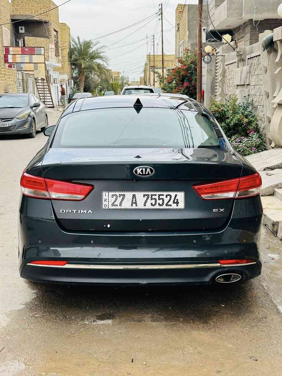 كيا اوبتما للبيع  موديل 2016 فول مواصفات
كشن كهرباء 
خزن ميموري 3 وضعيات 
تدفئه كشن تبريد كشن 
تدفئه ستيرن 
بانوراما طكتين 
تبريد قطعتين ثلج
مكينه 2400GDI
كاميرا دواره شاشه جبيرة رادارات 
حساس ويل لقياس ضغط الاطارات 
ويل حجم 17 
لايت فول زنون مال جي تي لاين
حادثها جاملغ مبدل ومصبوغ وبنيد نفسه مصلح ومصبوغ 
السياره باسمي مداور ثاني يوم 
عنوان ناصرية 
السعر /138$ 
***********
