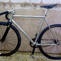 شلون كباتن الغوالي 🌄 متوفر للبيع دراجة فكسد  مميزة كلاسيك 😊😍  معدن  ال...