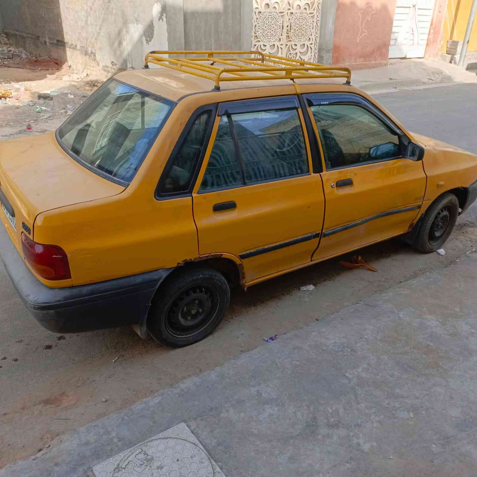 سايبه للبيع موديل ١١ مكينه كير جدد شواصي بلاديه بيها نقوصات بصيطه ولكشر شوف العين السياره بسمي سنويه هزه جديده عنوان بغداد الثعالبة ***********
