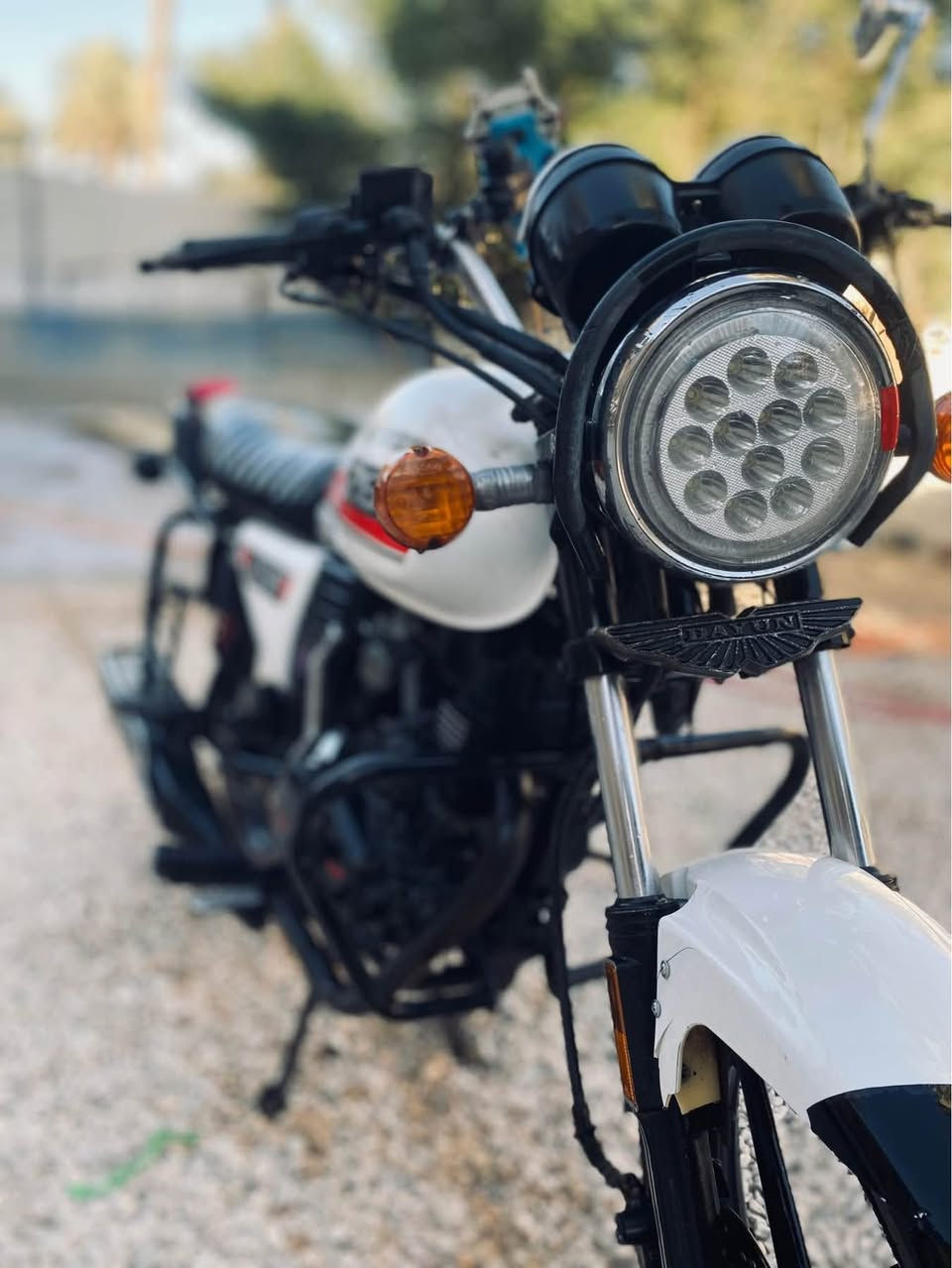 للبيع او المراوس
دايون نفخ موديل 21 طالعه بشهر ال10 
محرك 200cc دراجة حلوة ونضيفة مال طالب مدرسة 
اوراق (اصولي) كاملة بوجهك للترقيم 
اكاتبك يم مكتب حسين 
السعر 1250 وبيها مجال 
*********** للاستفسار
