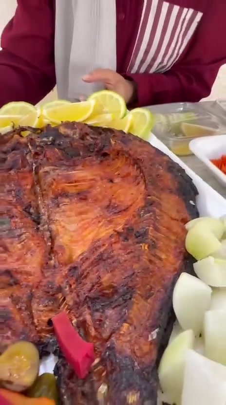 👇يعلن مسكوف ريحانه عن توفر السمك المسكوف الفريش  على الحطب الفواكه بطعم عراقي اصيل 🐟 
شوي درجة اولى 🤗 
سعر كيلو السمك مع المقبلات وتمن احمر ١٠ الاف  دينار للكيلو 
😍 تمن احمر طعم ولا اروع سعر الماعون ب الفين وب 3 وب 4 
🔴 يوجد توصيل داخل الحسينيه واطرافها
🛑ملاحضة مهمة نستقبل حجوزاتكم قبل ساعه
للاتصال ***********
