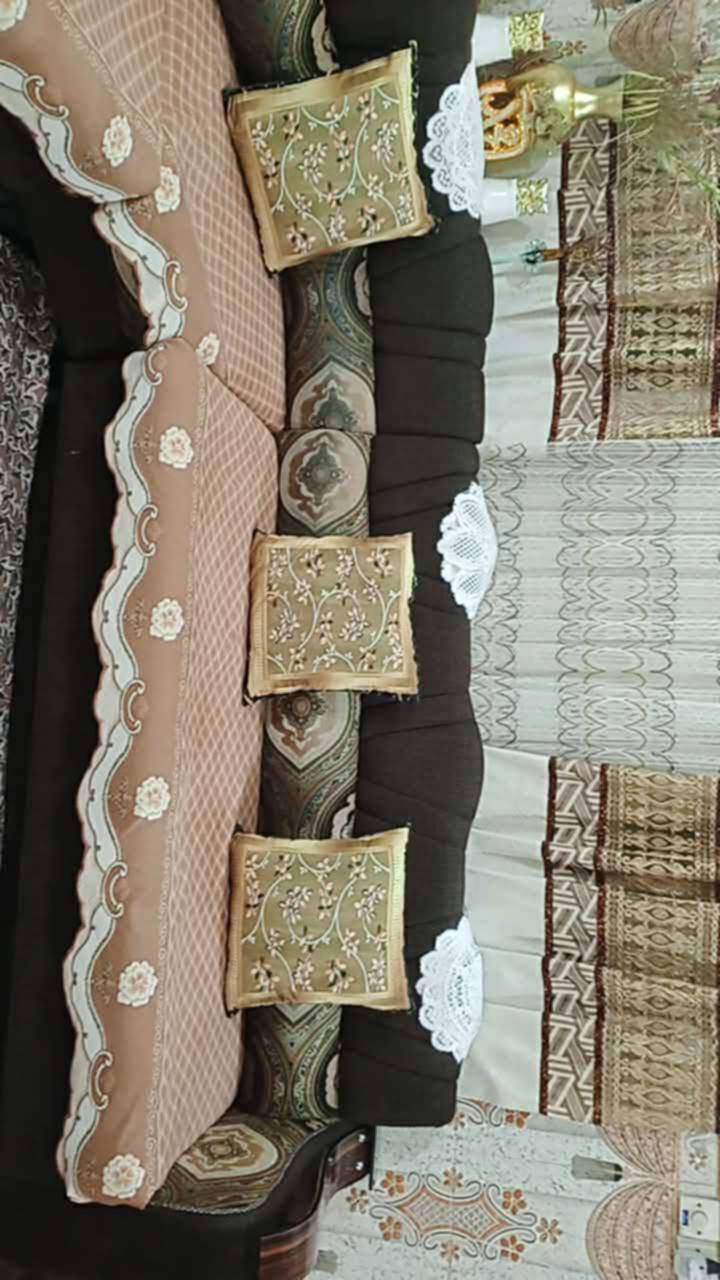 للبيع
ديوان 8 امتار
عراقي
سعر 300وبي مجال


**إذا كنت صاحب هذا الإعلان وتريد حذفه لأي سبب، رجاءا أرسل رسالة إلى الدعم الفني**