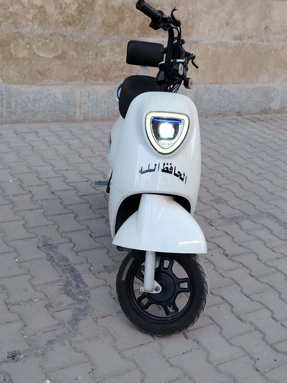 السلام عليكم دراجه شحن موديل 2024 ٣ نمر جنطه قفل وفتح سويج السعر ٤٥٠ وبيه مجال العنوان بغداد رحمانيه جعيفر *********** رقم الاتصال
