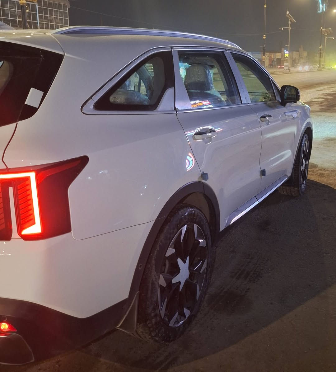 السلام عليكم
سورنتو الدولية ام الضمان 
موديل 2025
كشنات كهرباء مخمل
جنطة كهرباء 
ويل 20
محرك ٦ سلندر ٧ راكب 
لسياره بعدهي بحالة لوكالة ماشيه 
2000 الفين كم متر 
مكاني بابل 
للاستفسار  
***********
