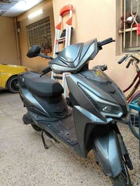 متاح  سكنس سعر 500 وبي مجال 07749176305