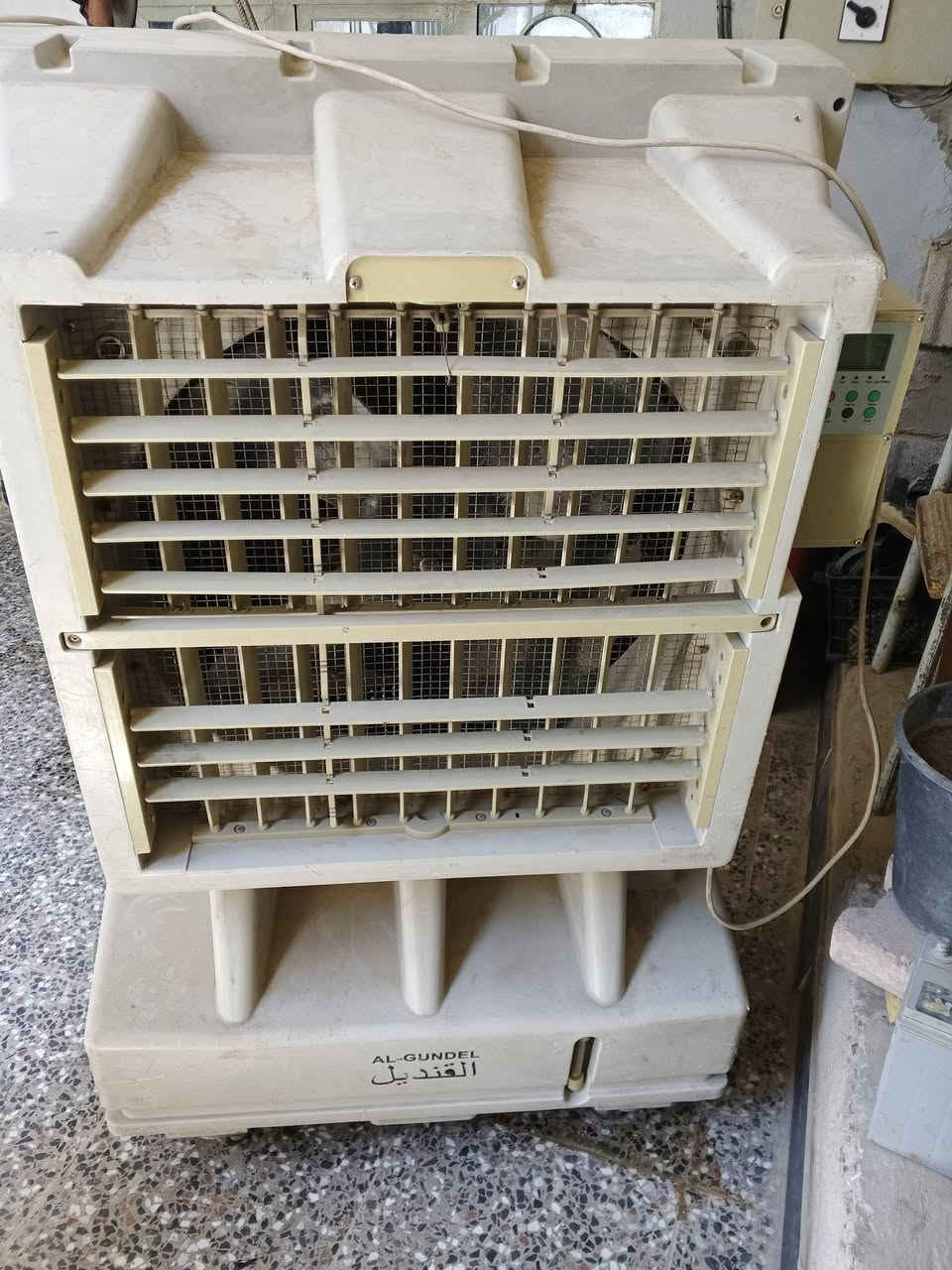 مبرده للبيع شرط الشغل بلاديه ماداخله تصليح على الفحص السعر 175 وبيها مجال العنوان النهروان الاتصال ***********
