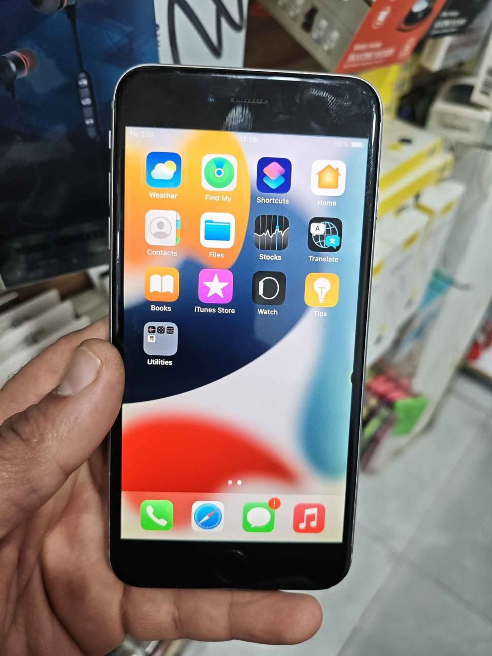 IPHONE 6S PLUS 64 GB ♦

ئایفۆنێکی 6S plus پڵاسی دەستی دوو  خاوێن مەزبوت ♦ 
پاتری 100 زاکیرە 64 گێگا 

نرخ / 55 هەزار و قفڵ  🌷

***********
***********
ناونیشان قەڵادزێ بشدار, السليمانية
